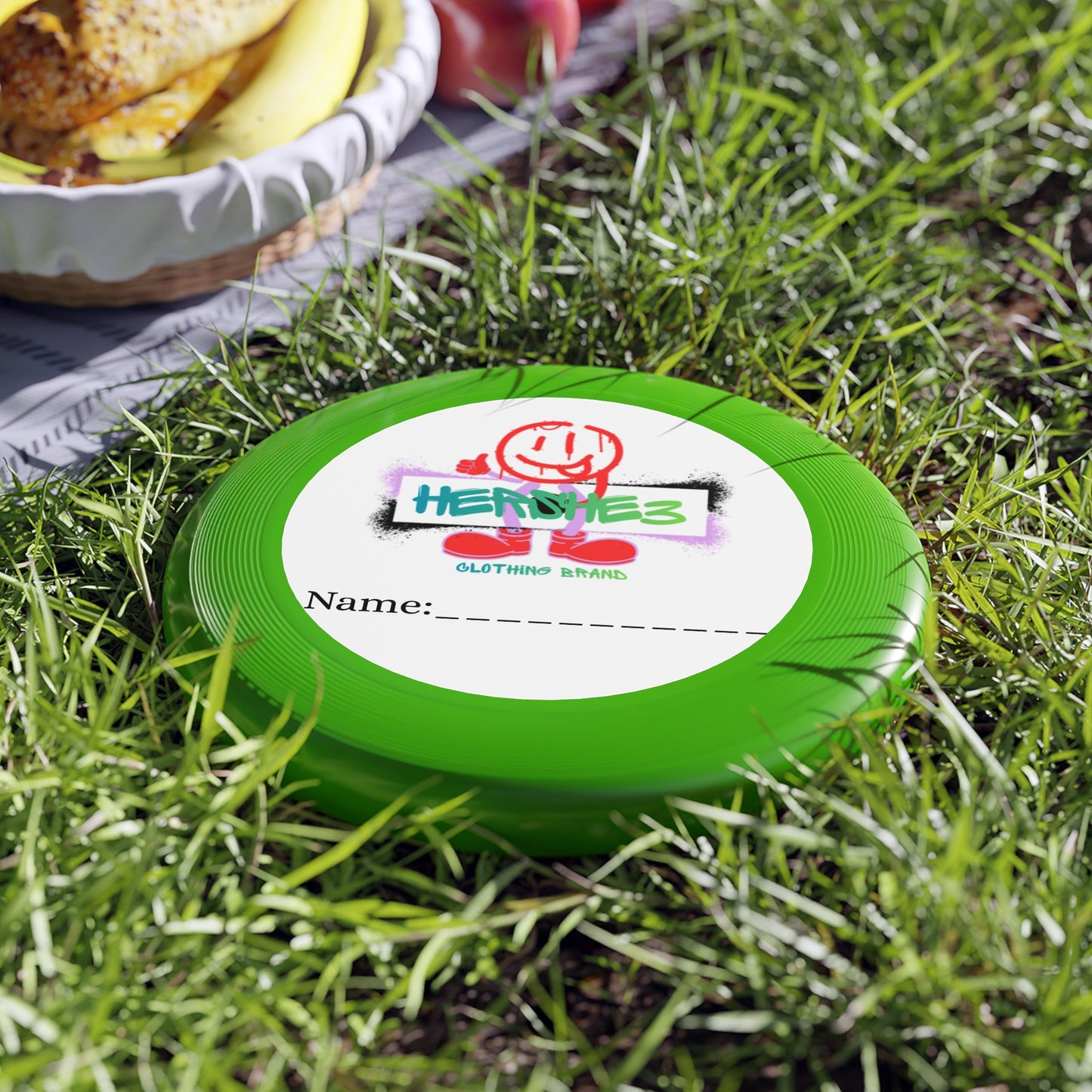 Hershe3 l Wham-O Frisbee