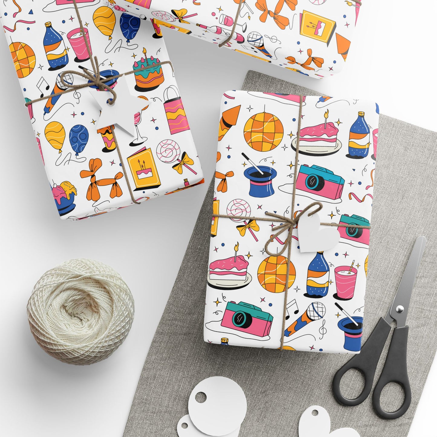 Birthday l Gift Wrap l White