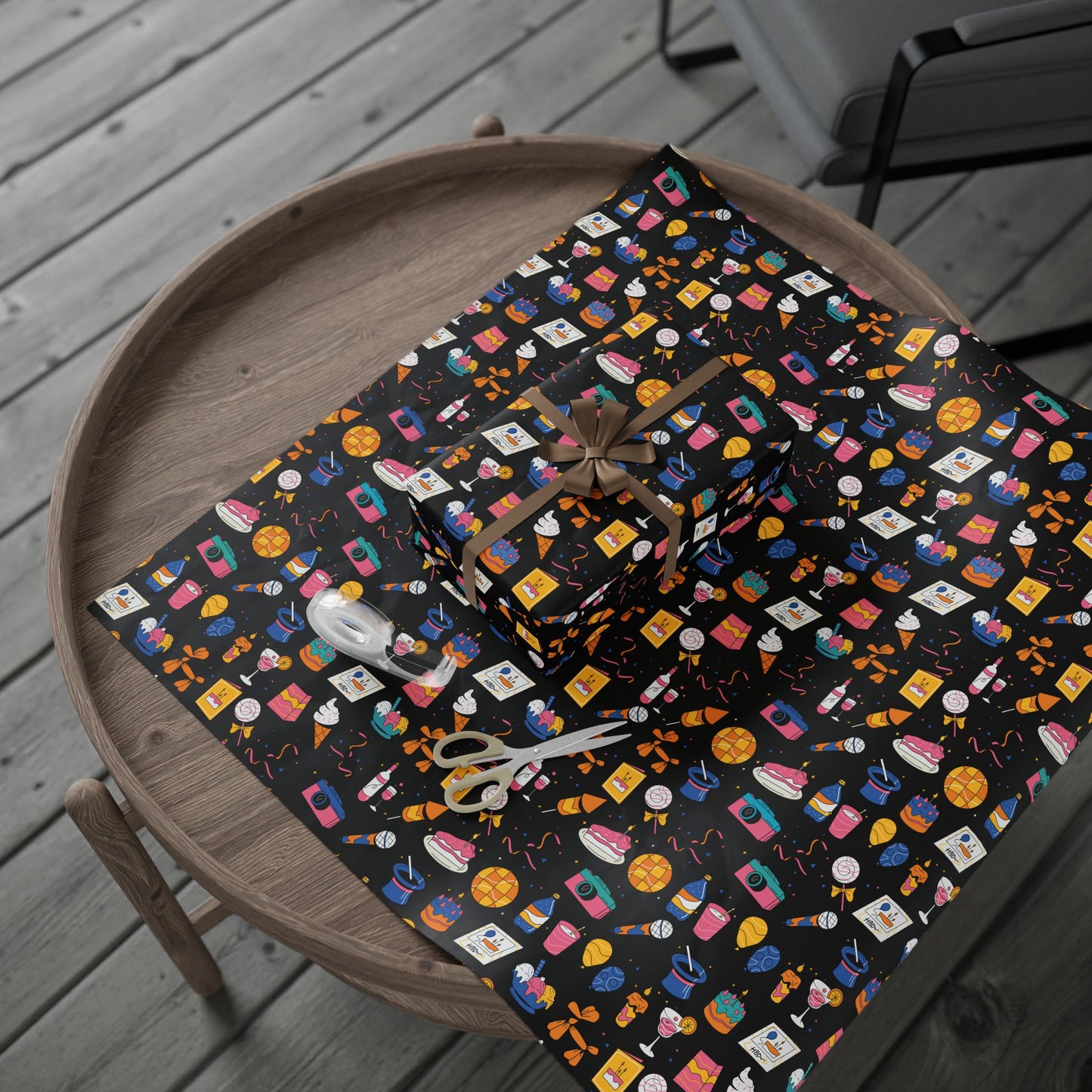 Birthday l Gift Wrap l Black