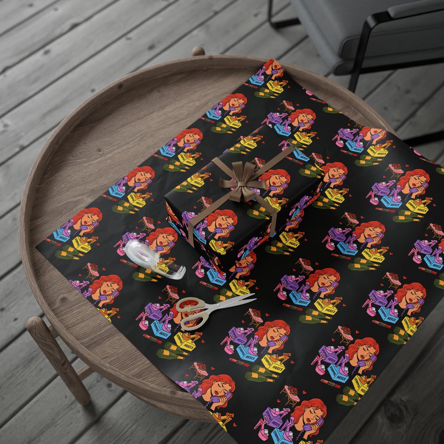 The Client l Gift Wrap l Black