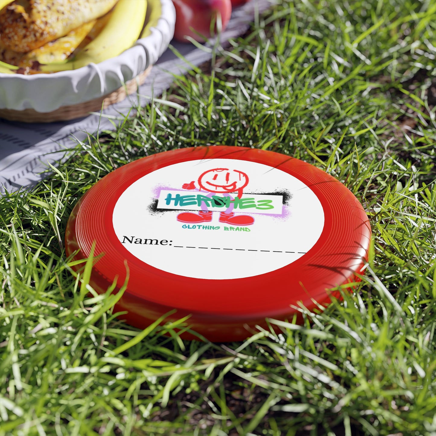 Hershe3 l Wham-O Frisbee