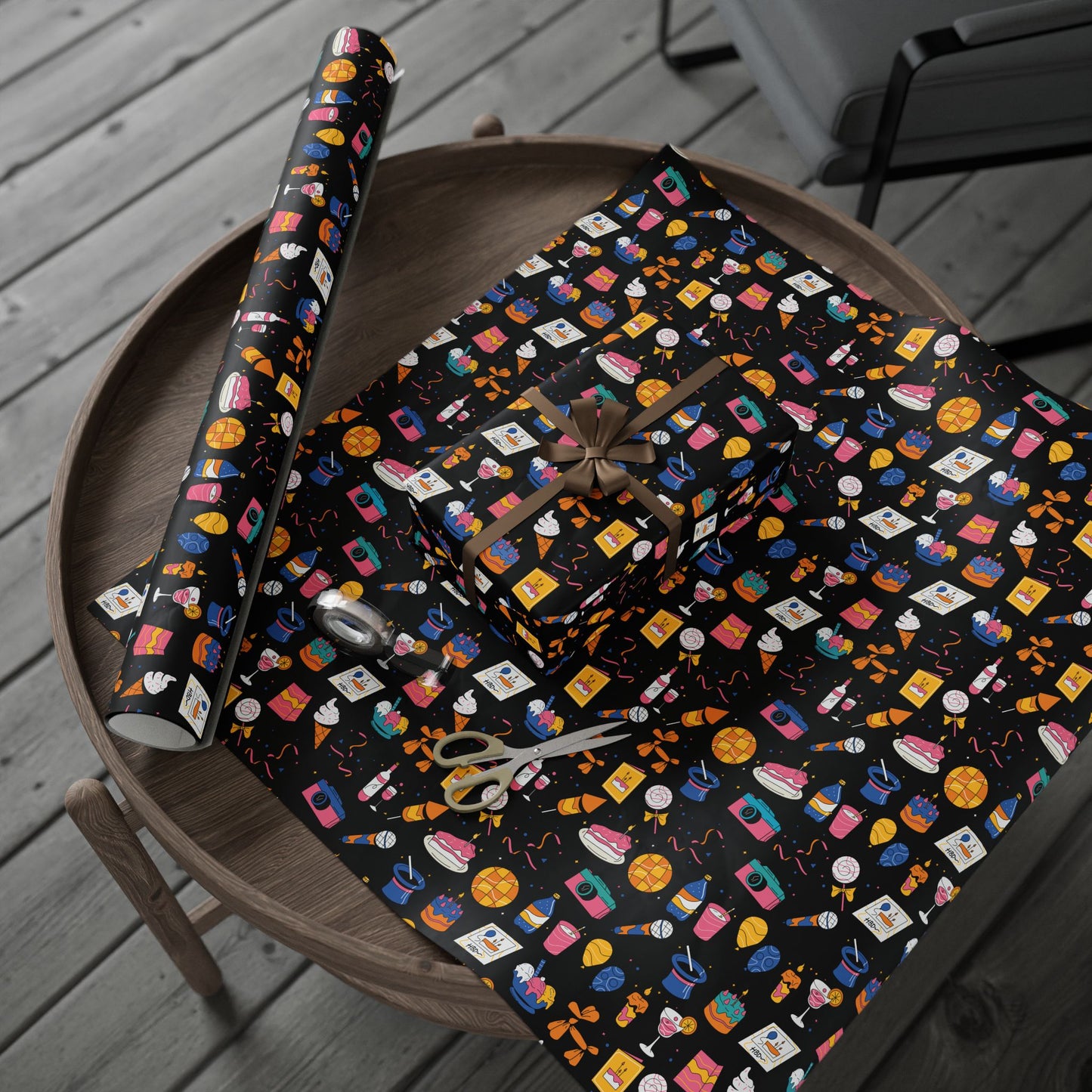 Birthday l Gift Wrap l Black